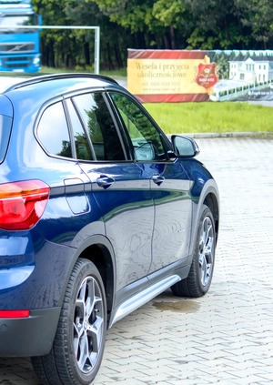 BMW X1 cena 121900 przebieg: 89500, rok produkcji 2018 z Myślenice małe 529